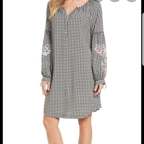 Caslon Dresses Nordstrom Caslon Graham Floral Embroidered Dress